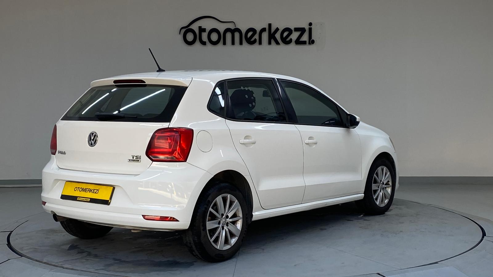 VOLKSWAGEN POLO 4
